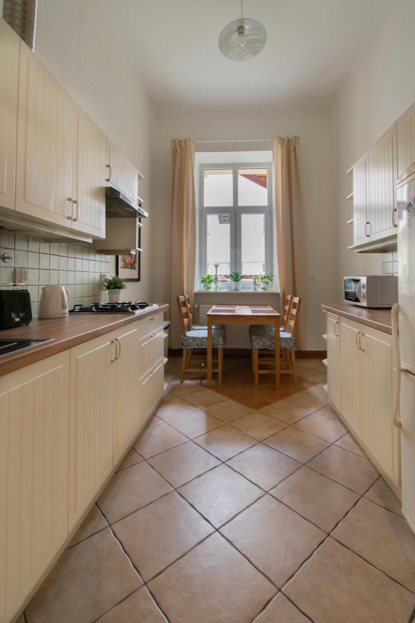 Apartament Ground Floor Family *